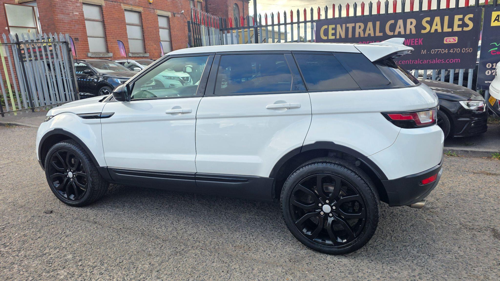 Land Rover Range Rover Evoque - Image 12