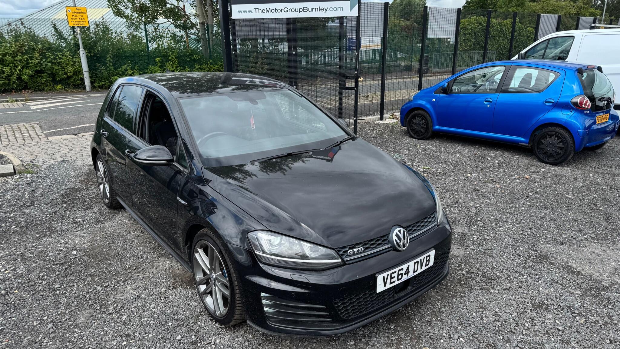 Volkswagen Golf - Image 6
