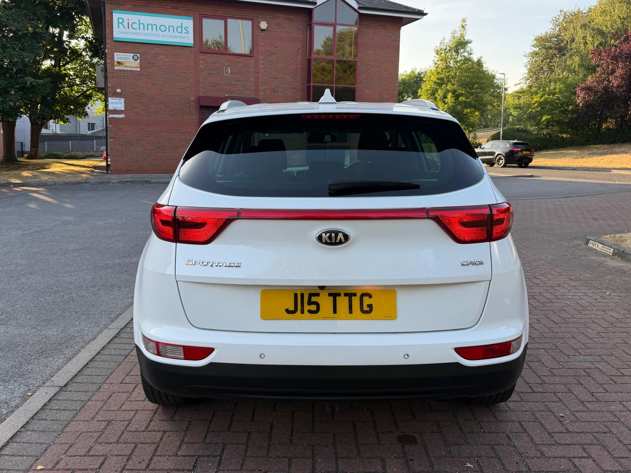 Kia Sportage - Image 13