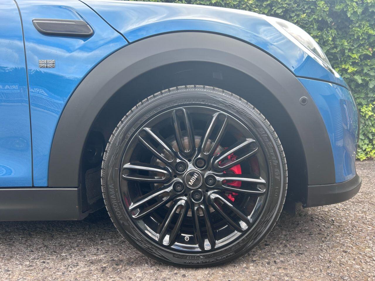 MINI Hatch - Image 6