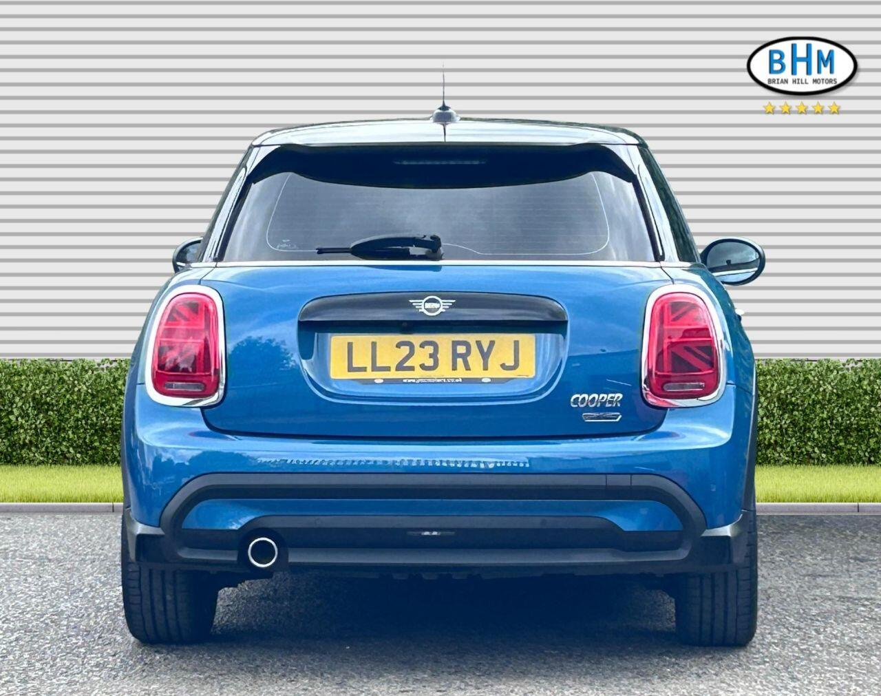 MINI Hatch - Image 11
