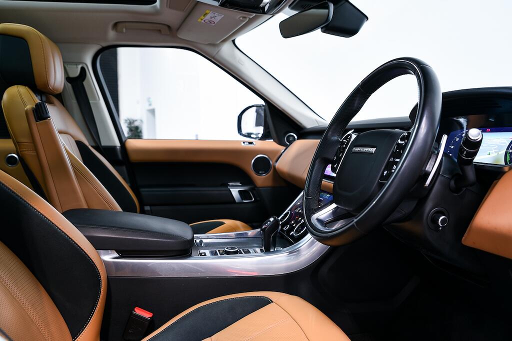 Land Rover RANGE ROVER SPORT - Image 10