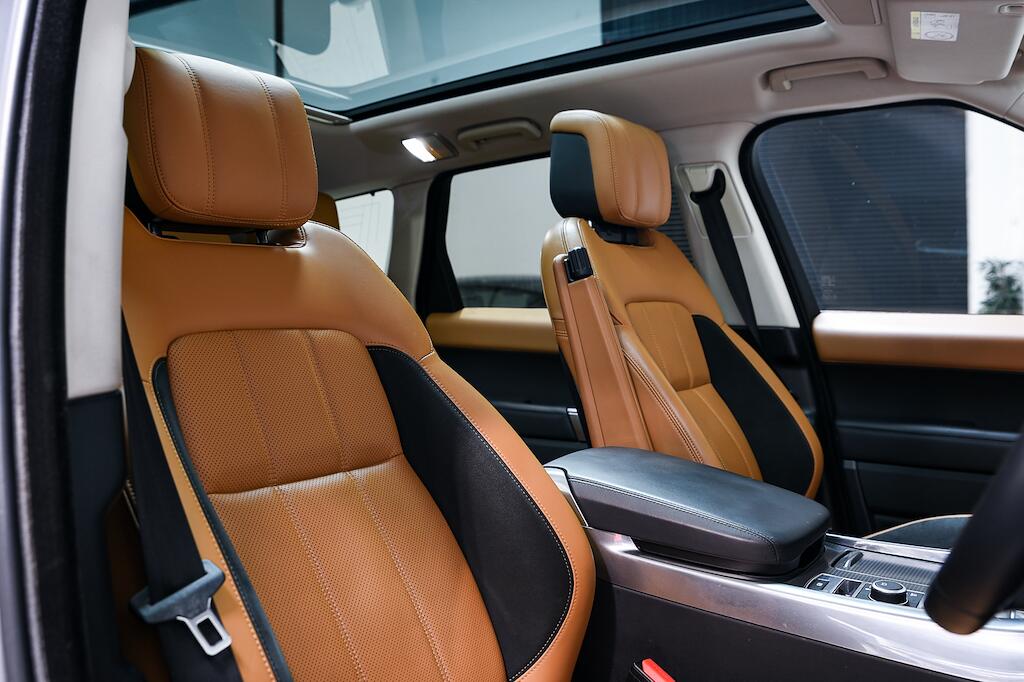 Land Rover RANGE ROVER SPORT - Image 11