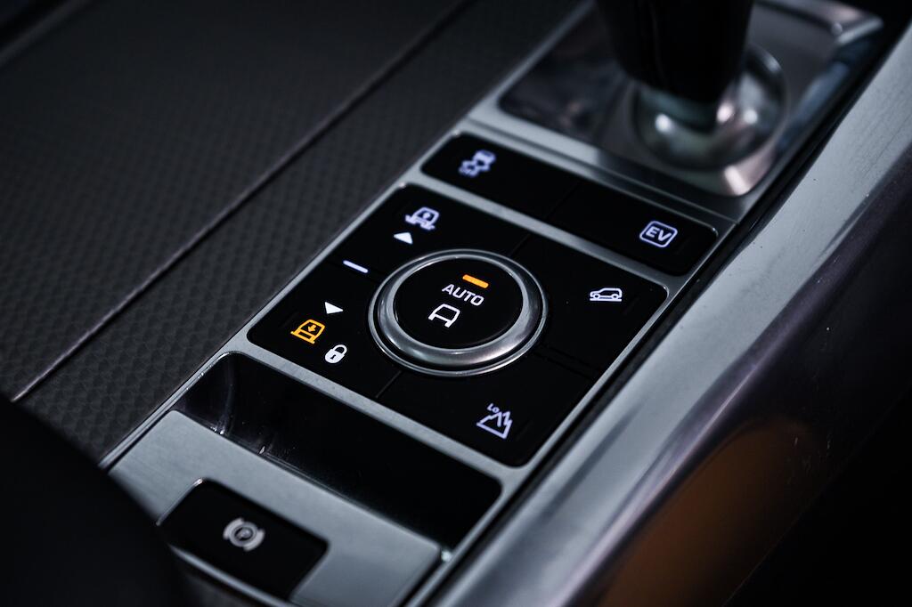 Land Rover RANGE ROVER SPORT - Image 16