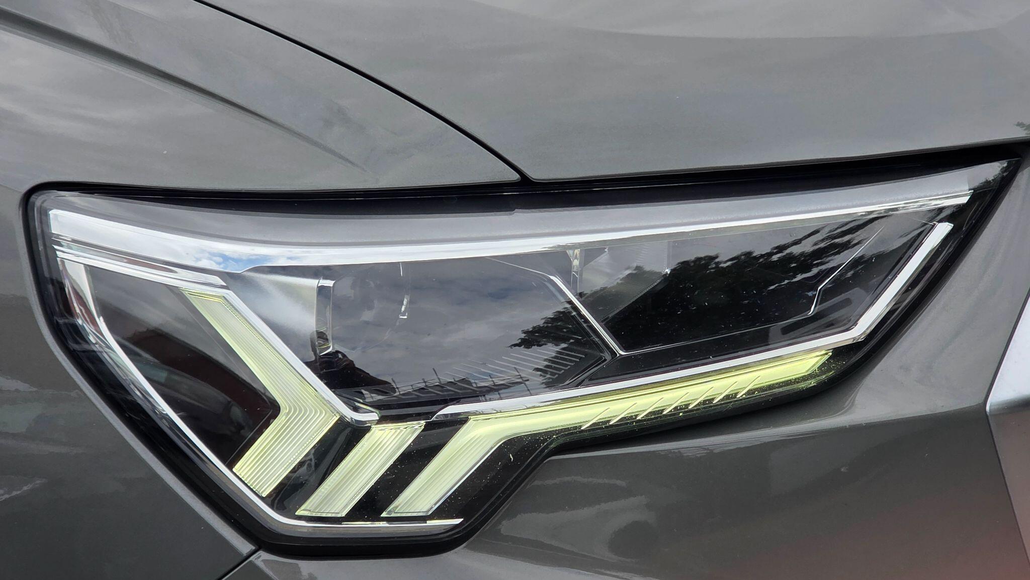 Audi Q3 - Image 11