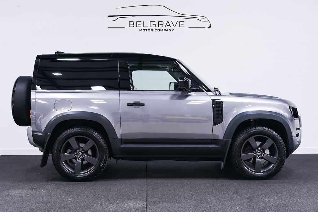 Land Rover Defender 90