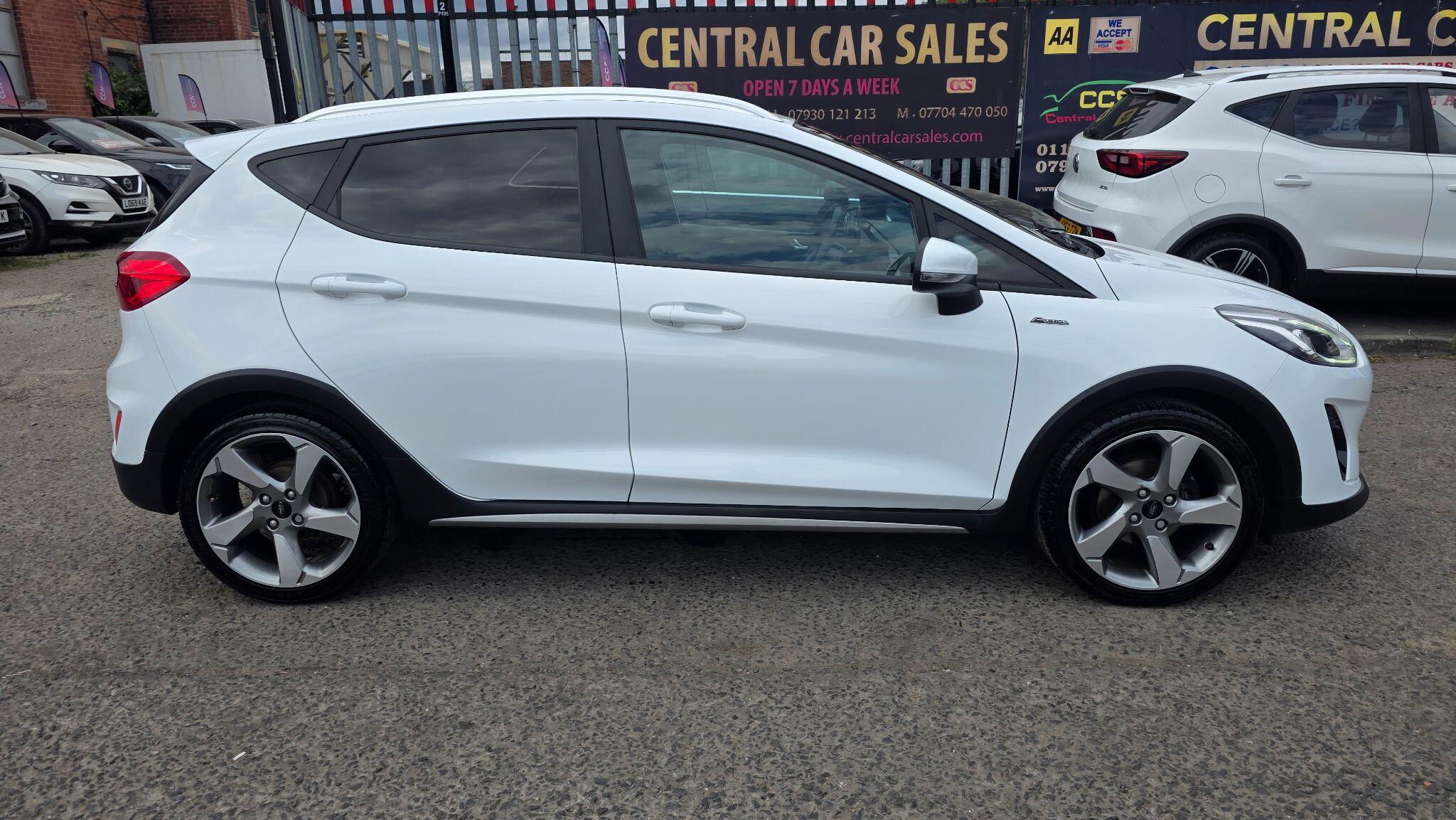 Ford Fiesta - Image 7