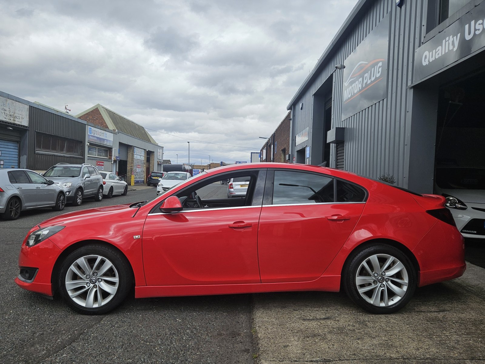 Vauxhall Insignia - Image 8