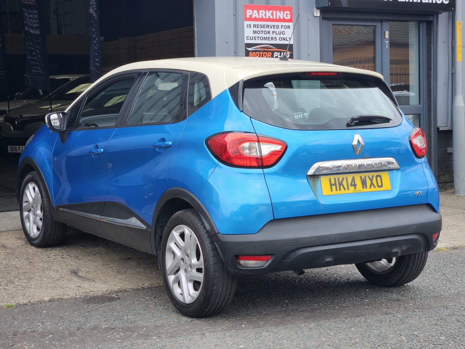 Renault Captur - Image 2