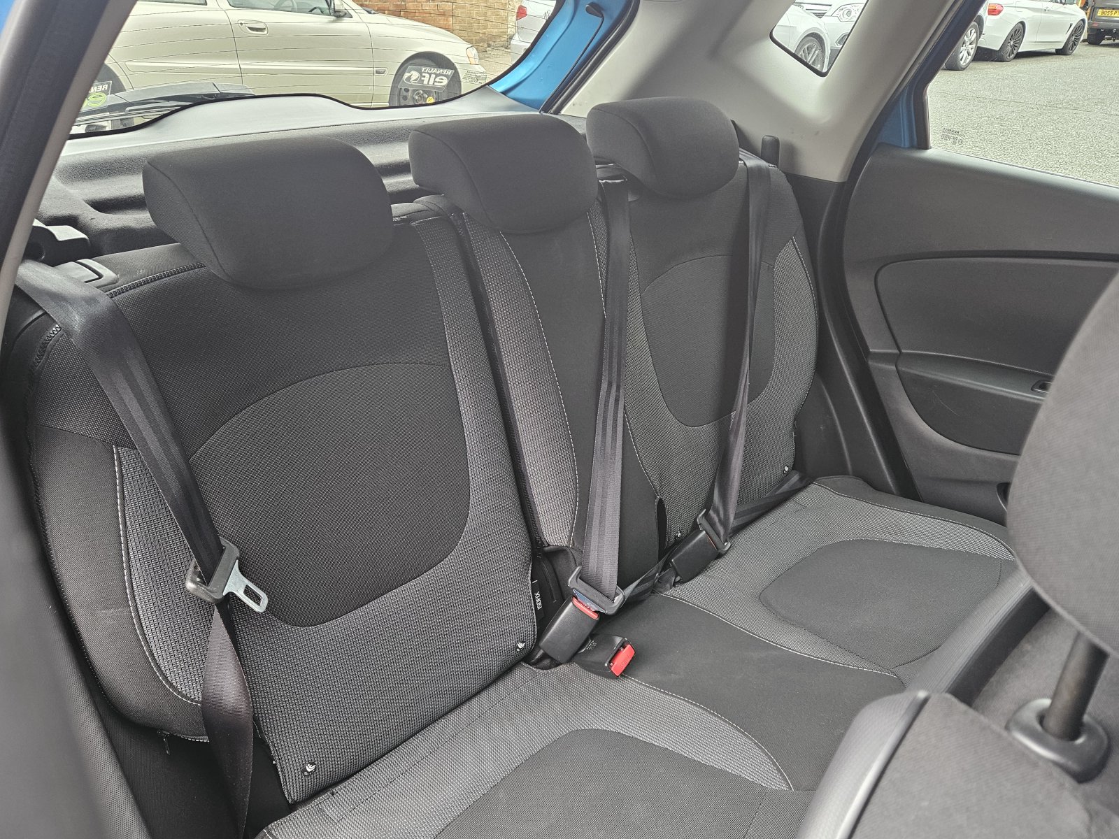 Renault Captur - Image 18