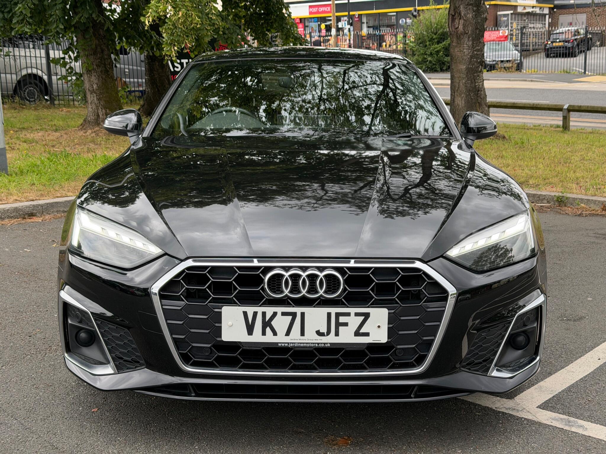 Audi A5 - Image 2