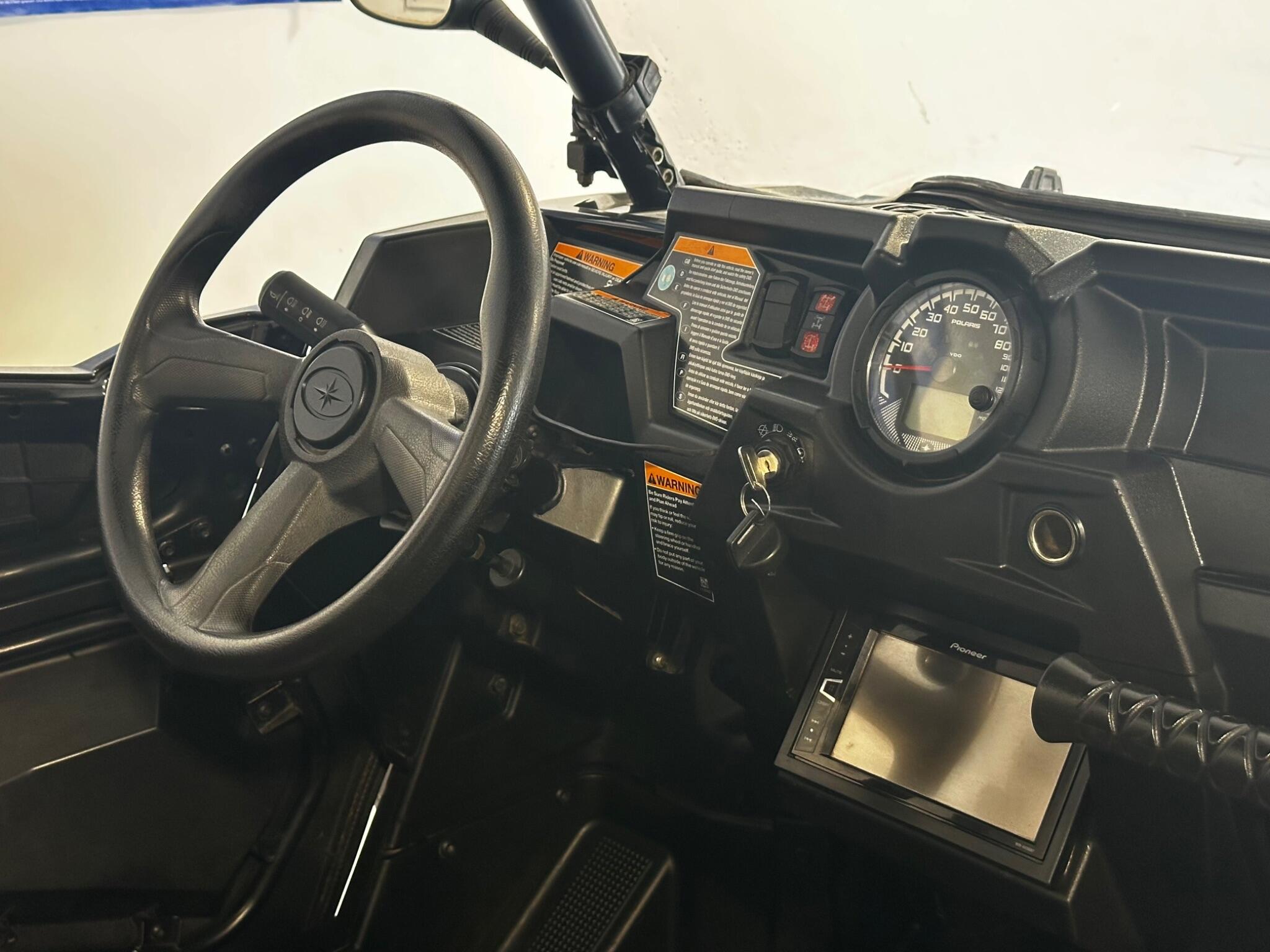 Polaris RZR-XP LE Petrol - Image 16