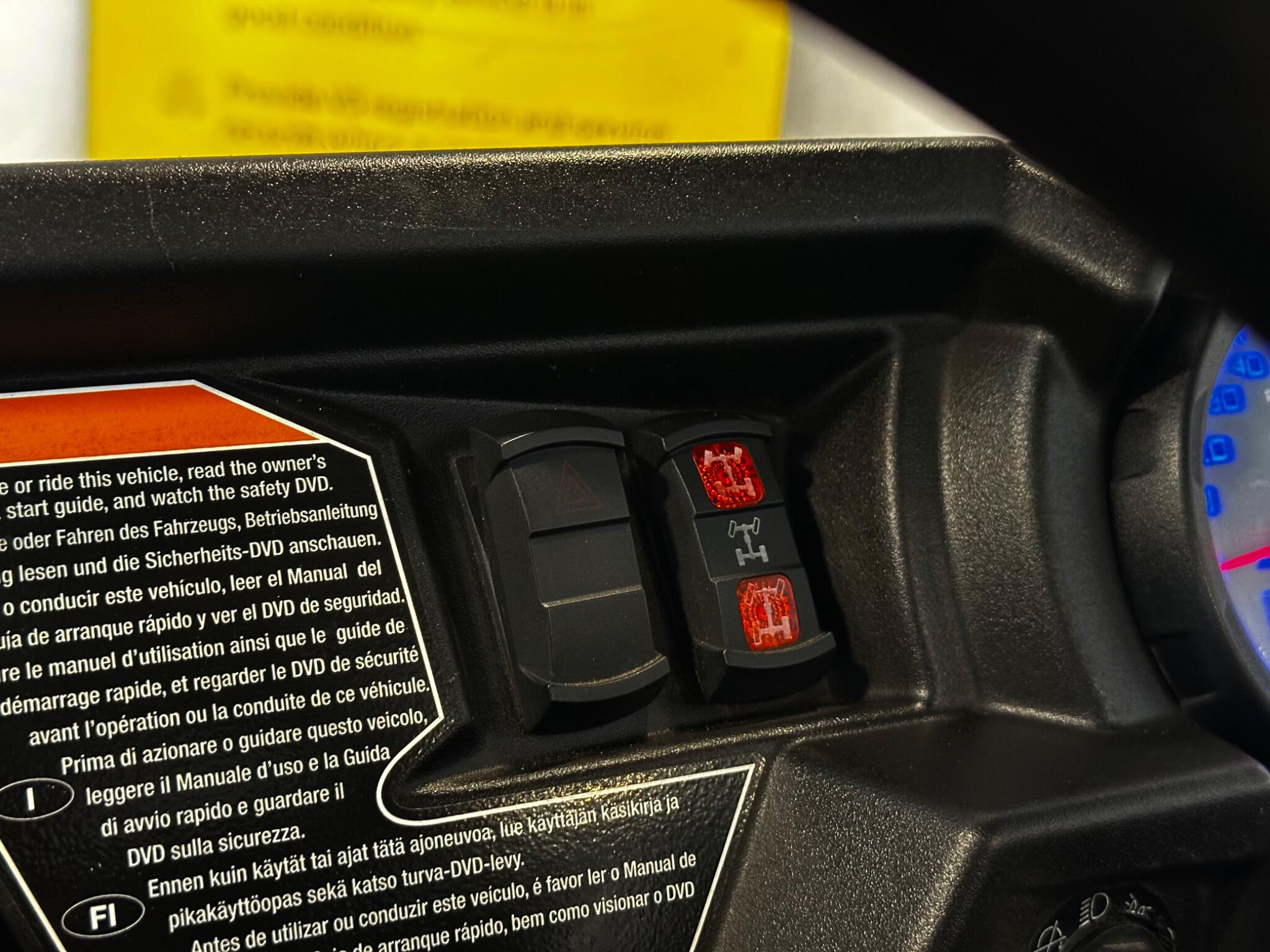 Polaris RZR-XP LE Petrol - Image 19
