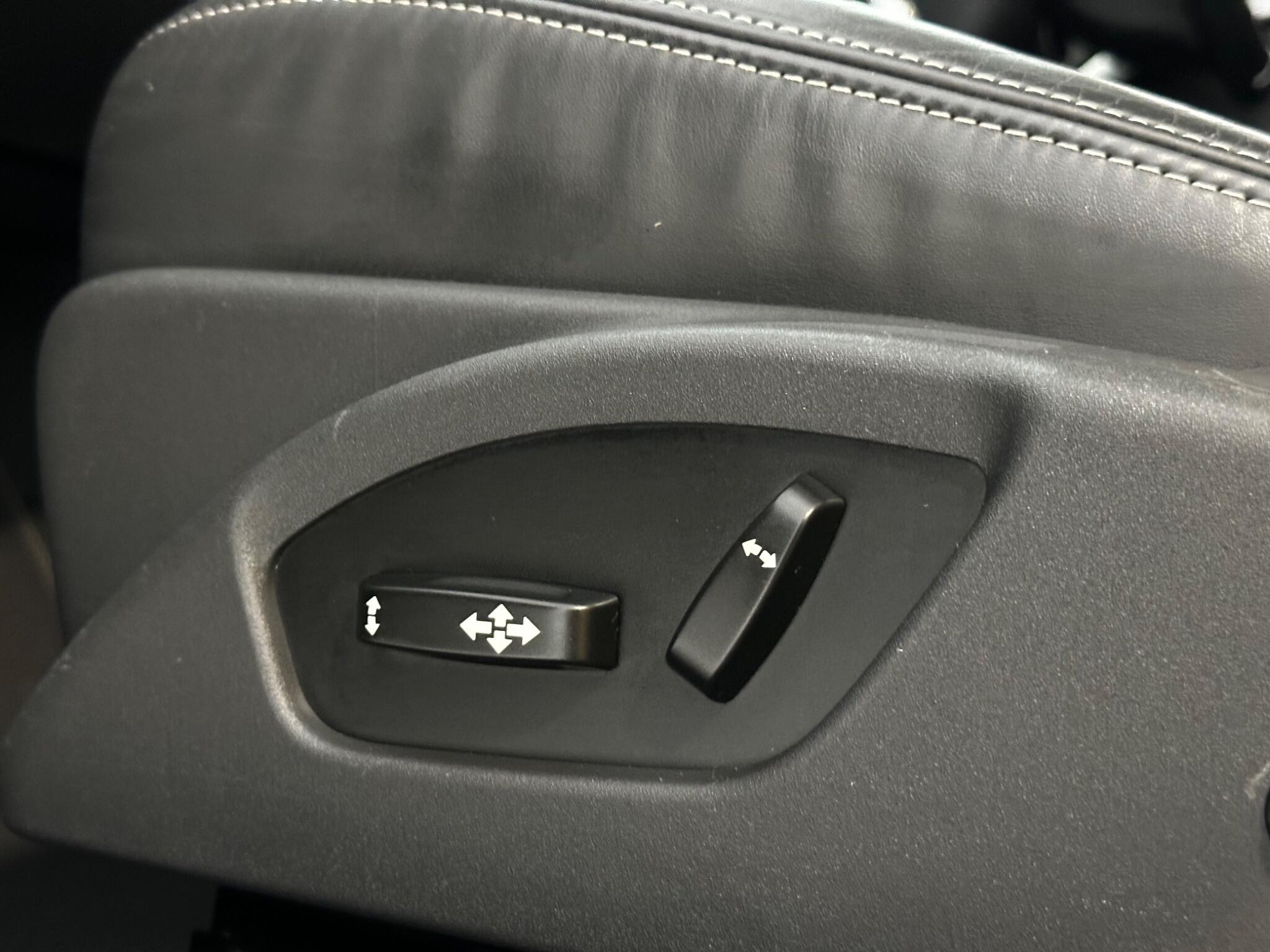 Volvo XC70 - Image 20