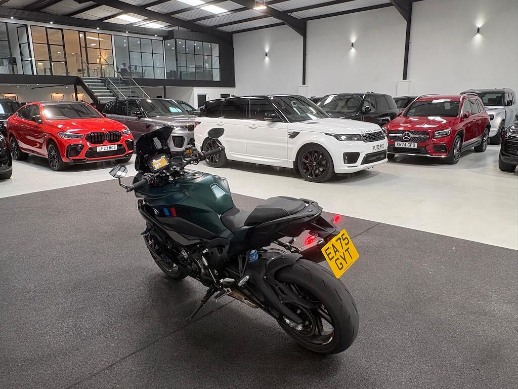 BMW M 1000 XR - Image 6