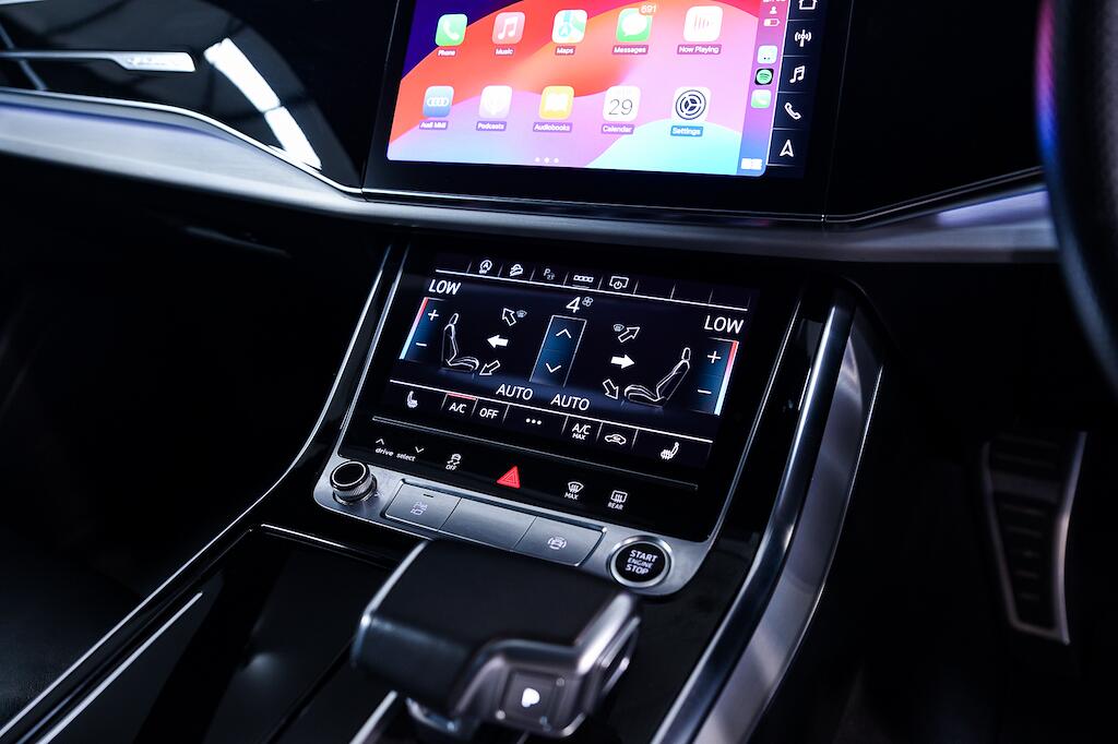 Audi Q8 - Image 15