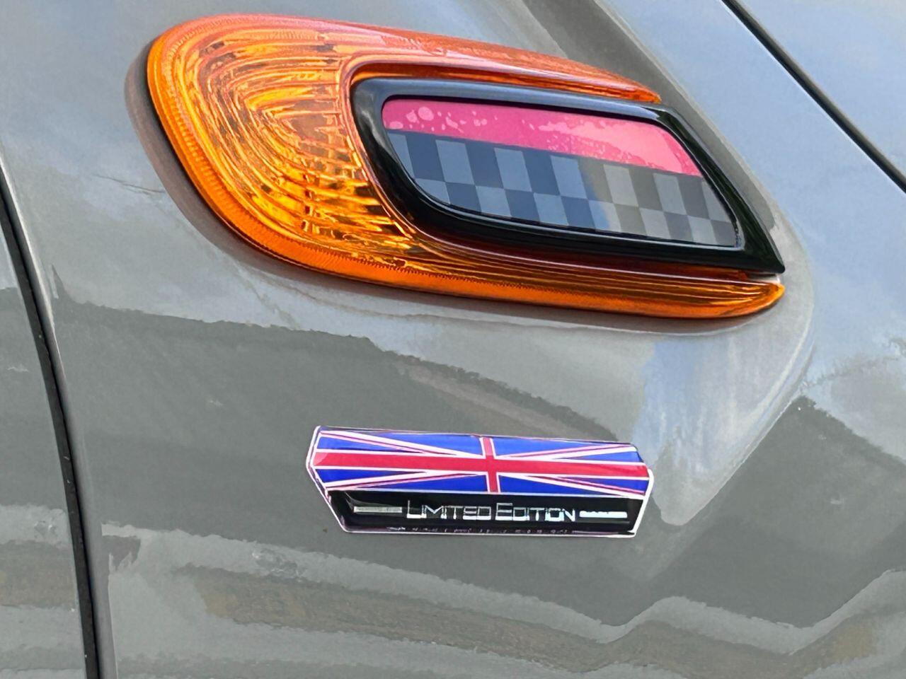 MINI Hatch - Image 6