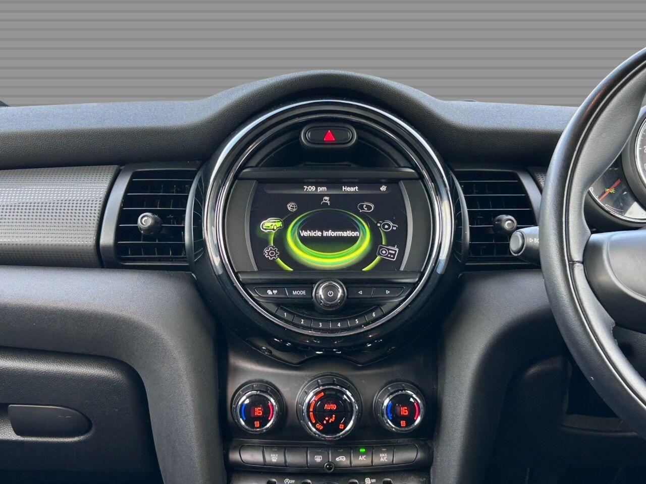 MINI Hatch - Image 7