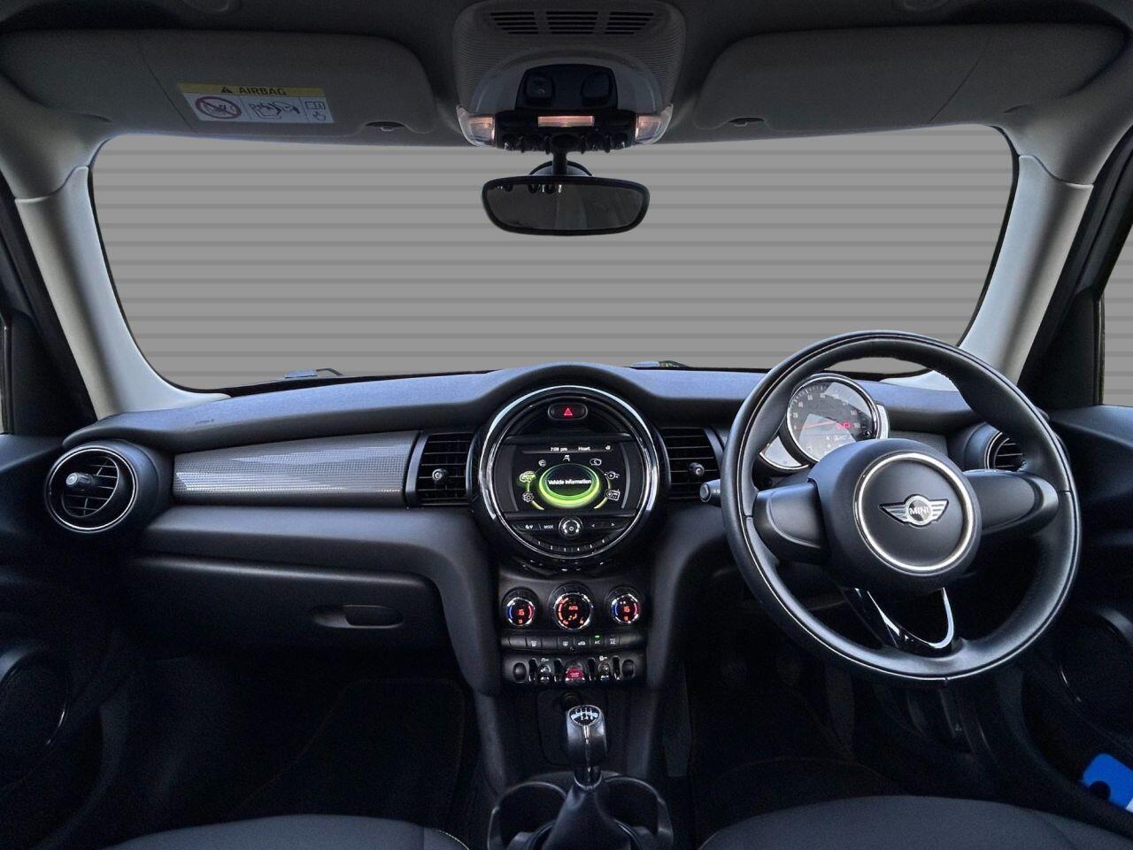 MINI Hatch - Image 18