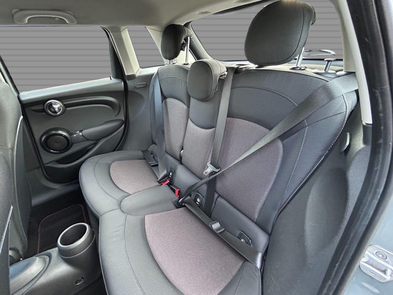 MINI Hatch - Image 20