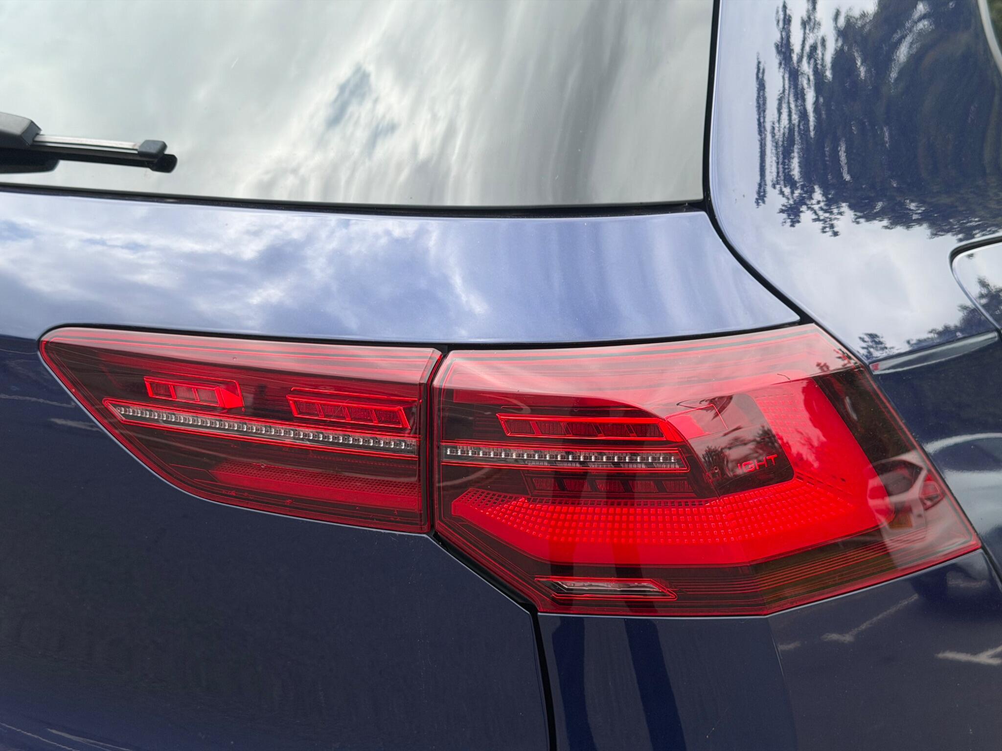 Volkswagen Golf - Image 14
