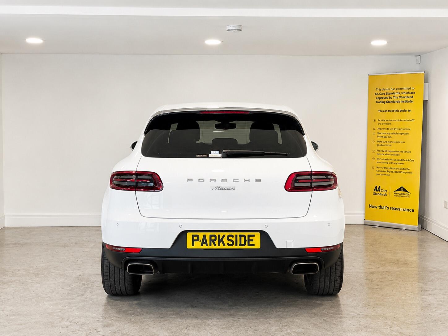 Porsche Macan - Image 6