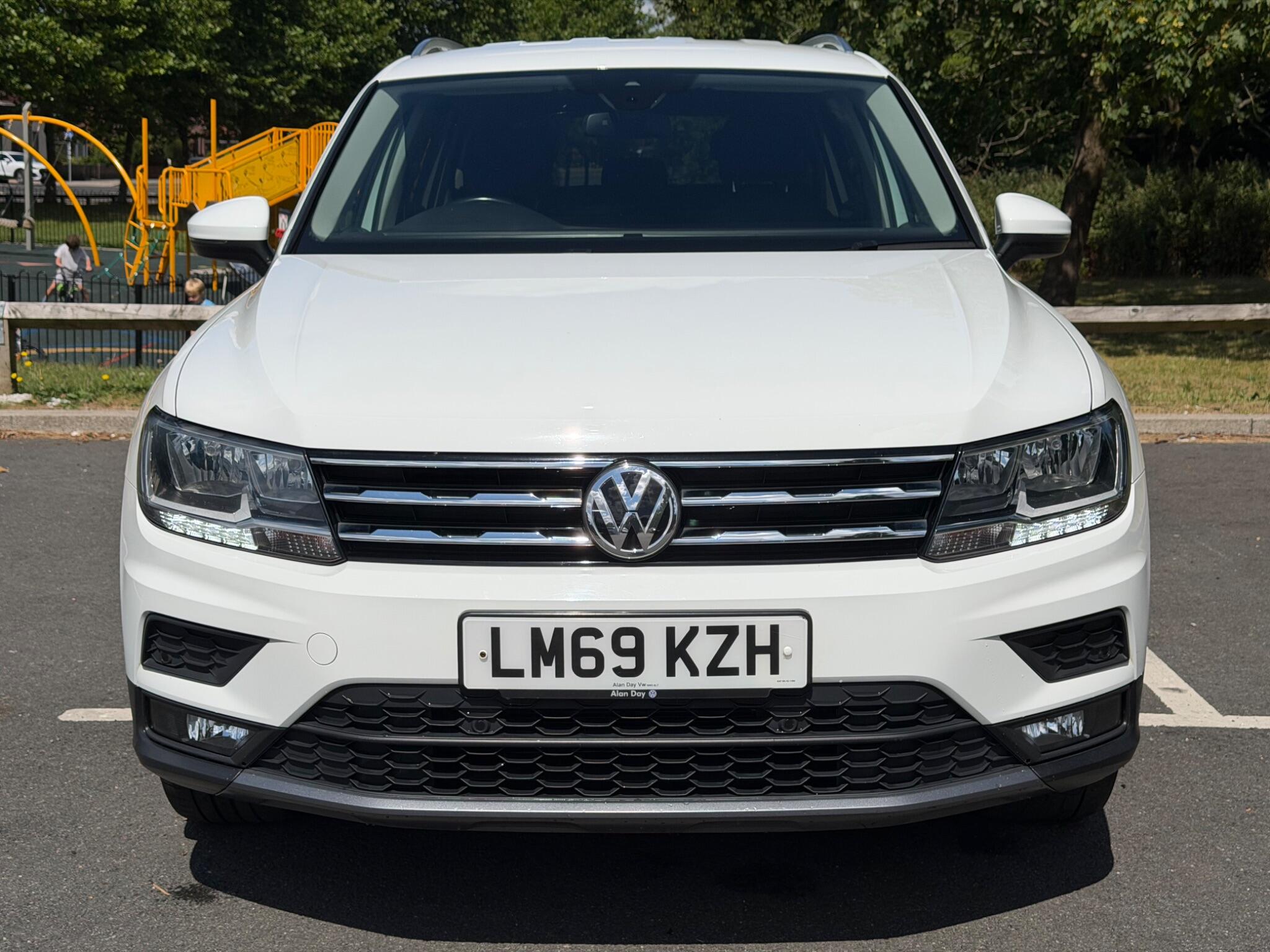 Volkswagen Tiguan Allspace - Image 2