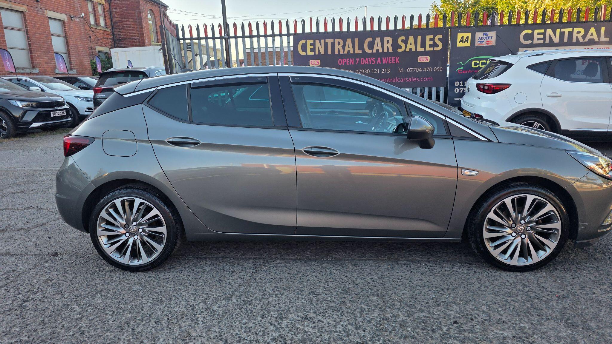 Vauxhall Astra - Image 7