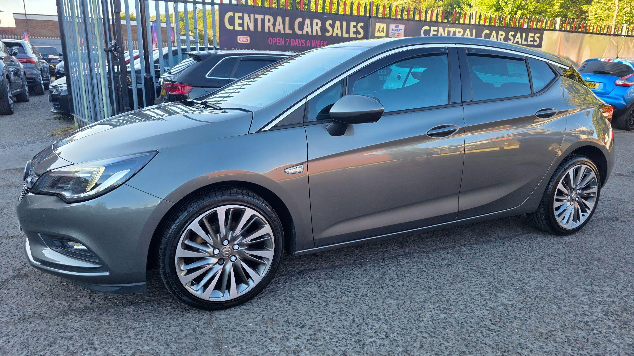 Vauxhall Astra - Image 19