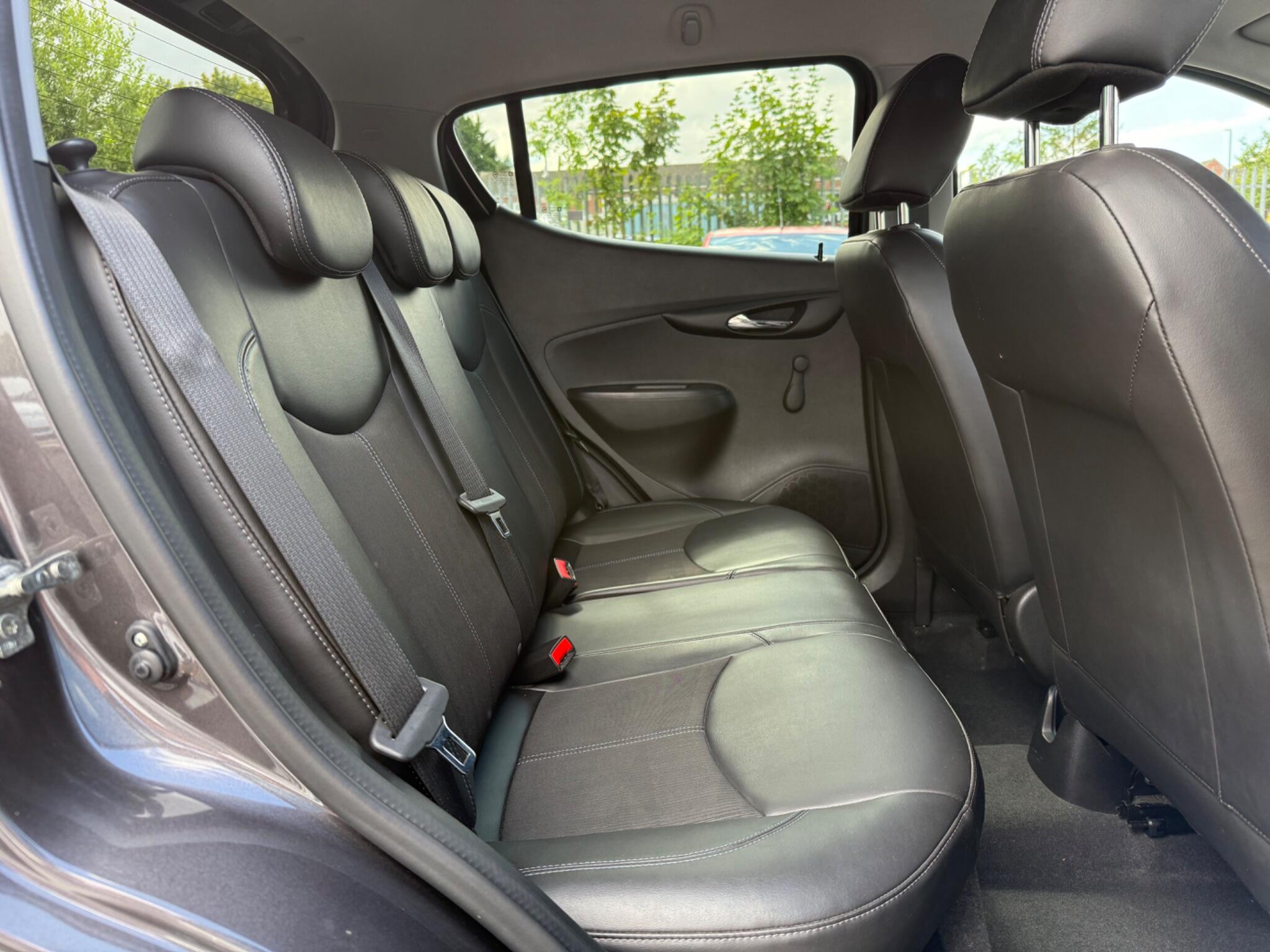 Vauxhall Viva - Image 14