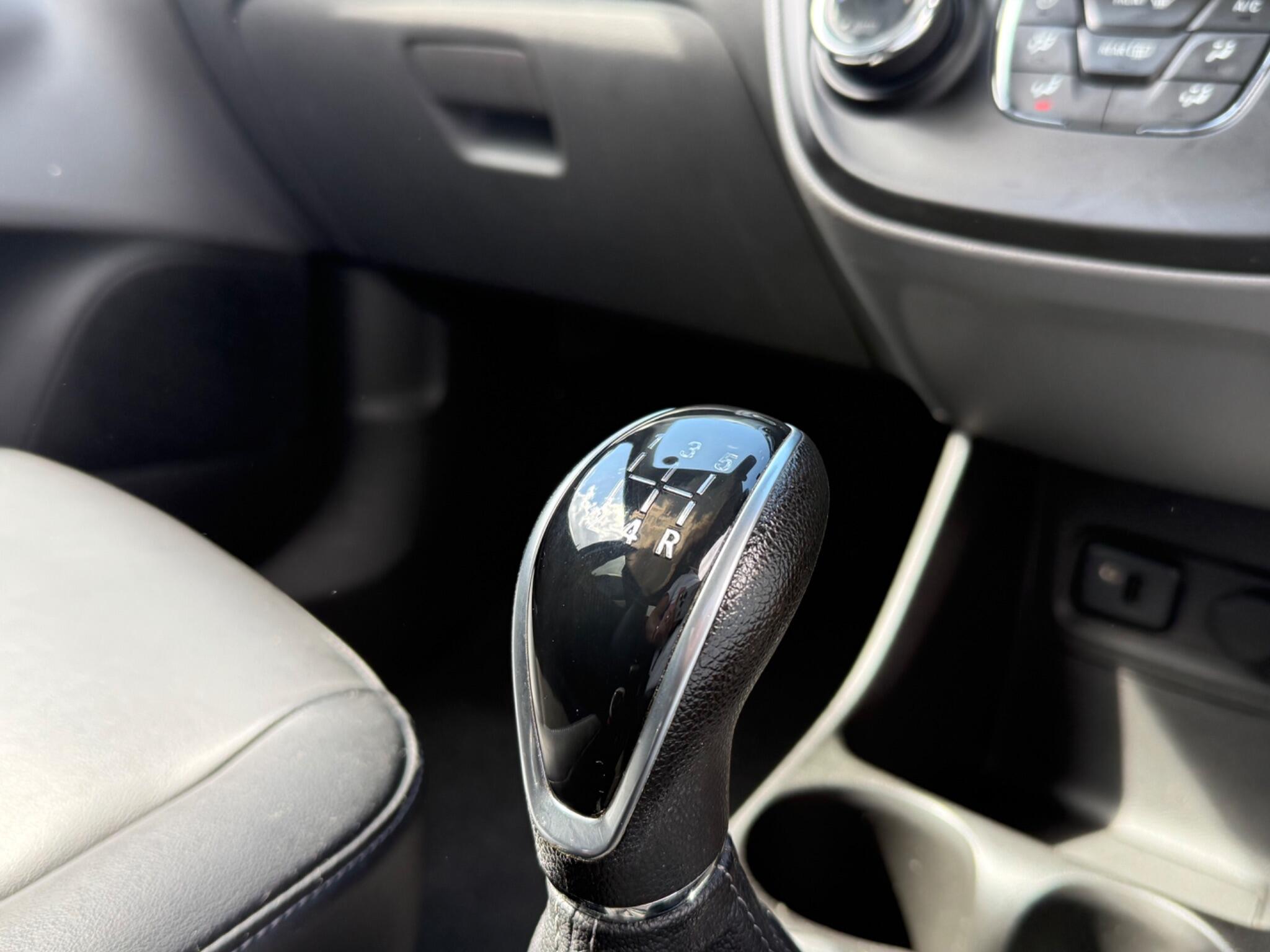 Vauxhall Viva - Image 24