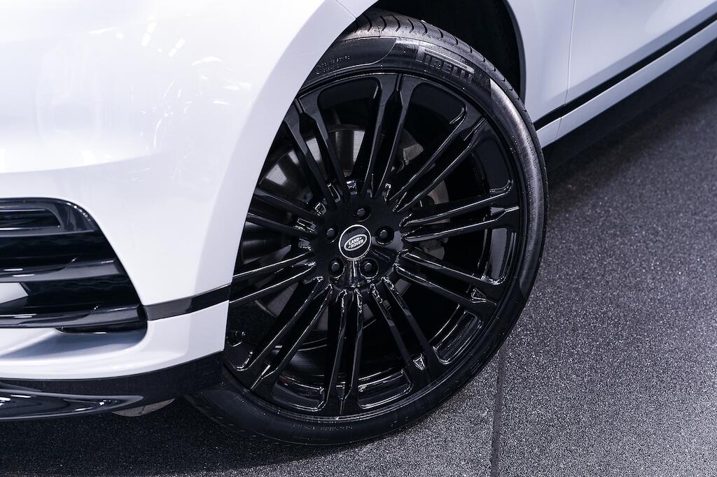 Land Rover Range Rover Velar - Image 7