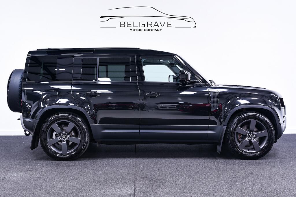 Land Rover Defender 110