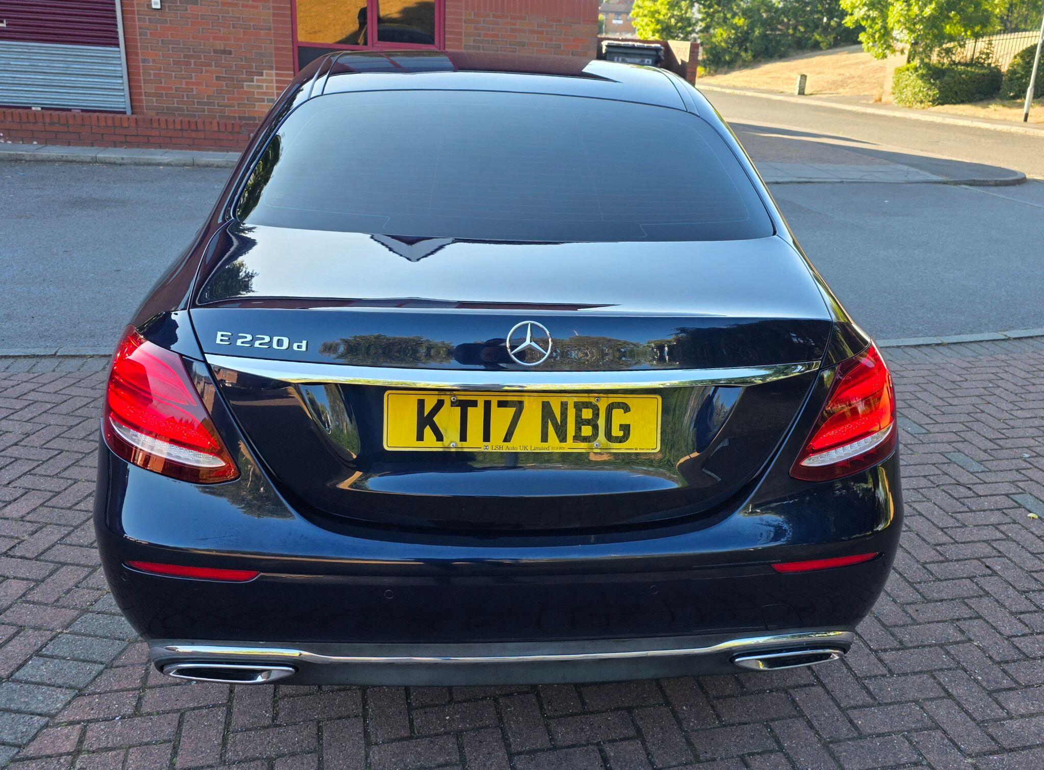 Mercedes E Class - Image 13