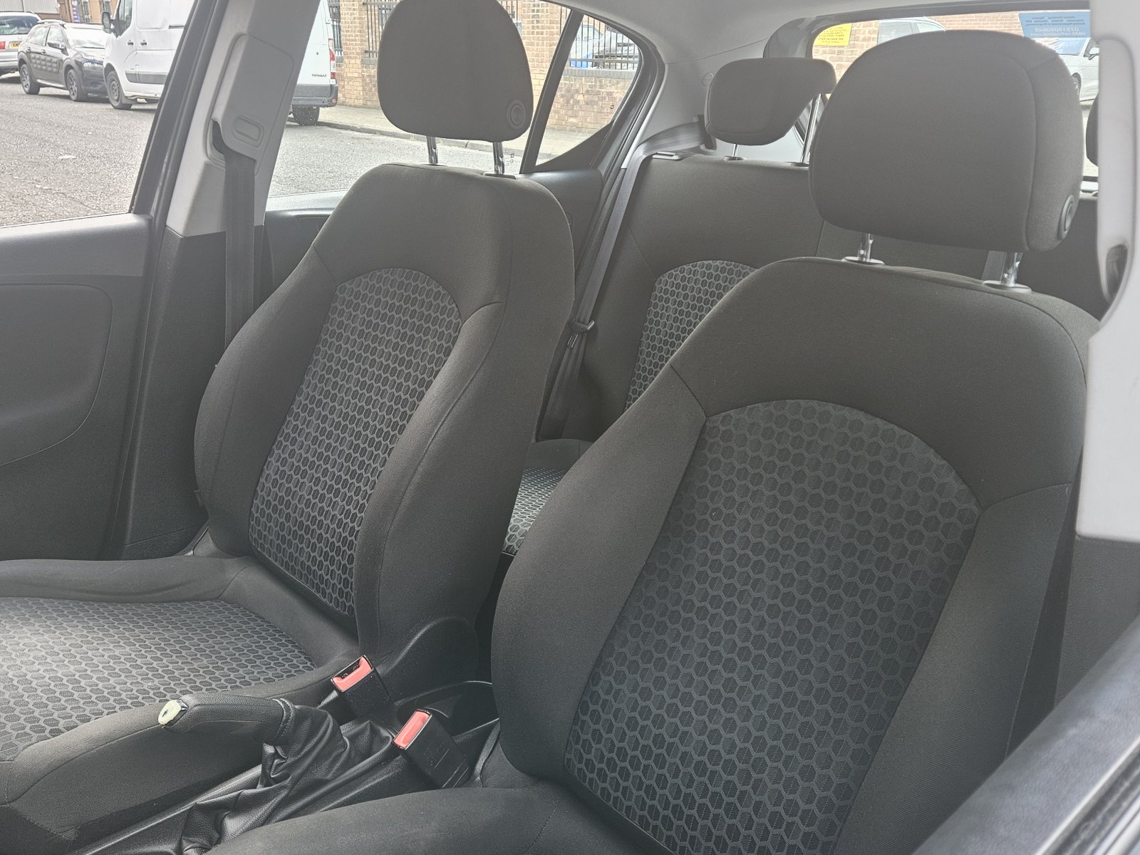 Vauxhall Corsa - Image 12