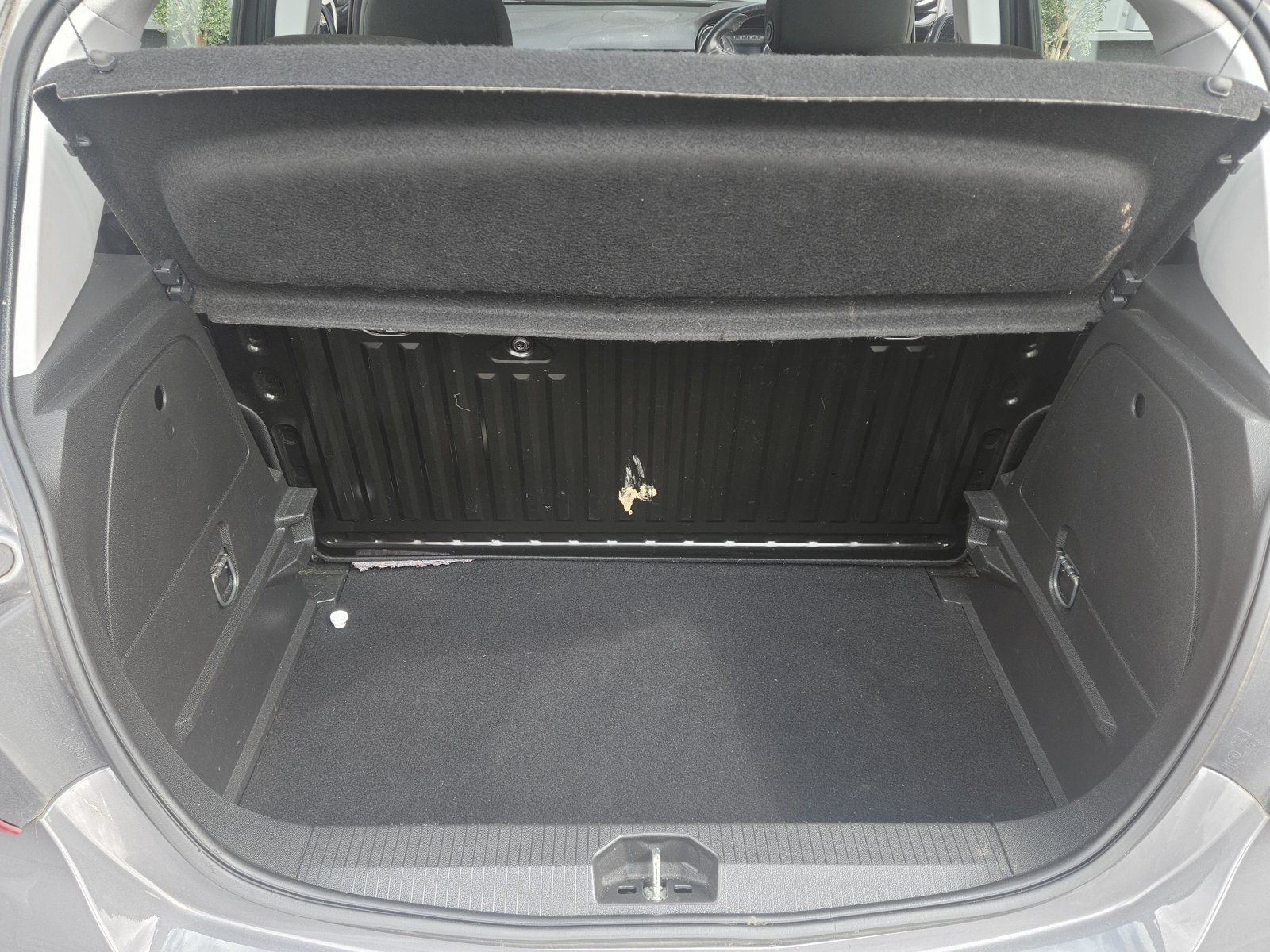 Vauxhall Corsa - Image 18
