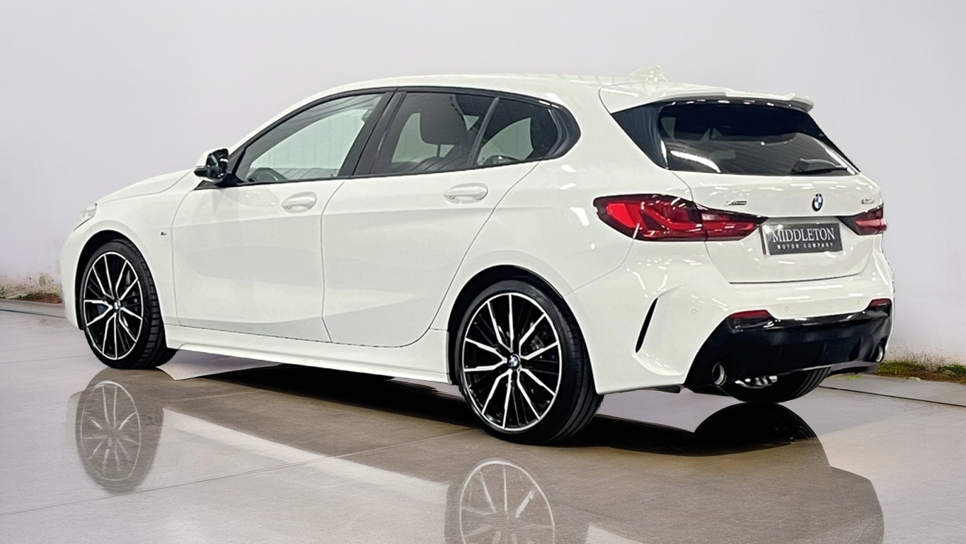 BMW 1 Series - Image 13