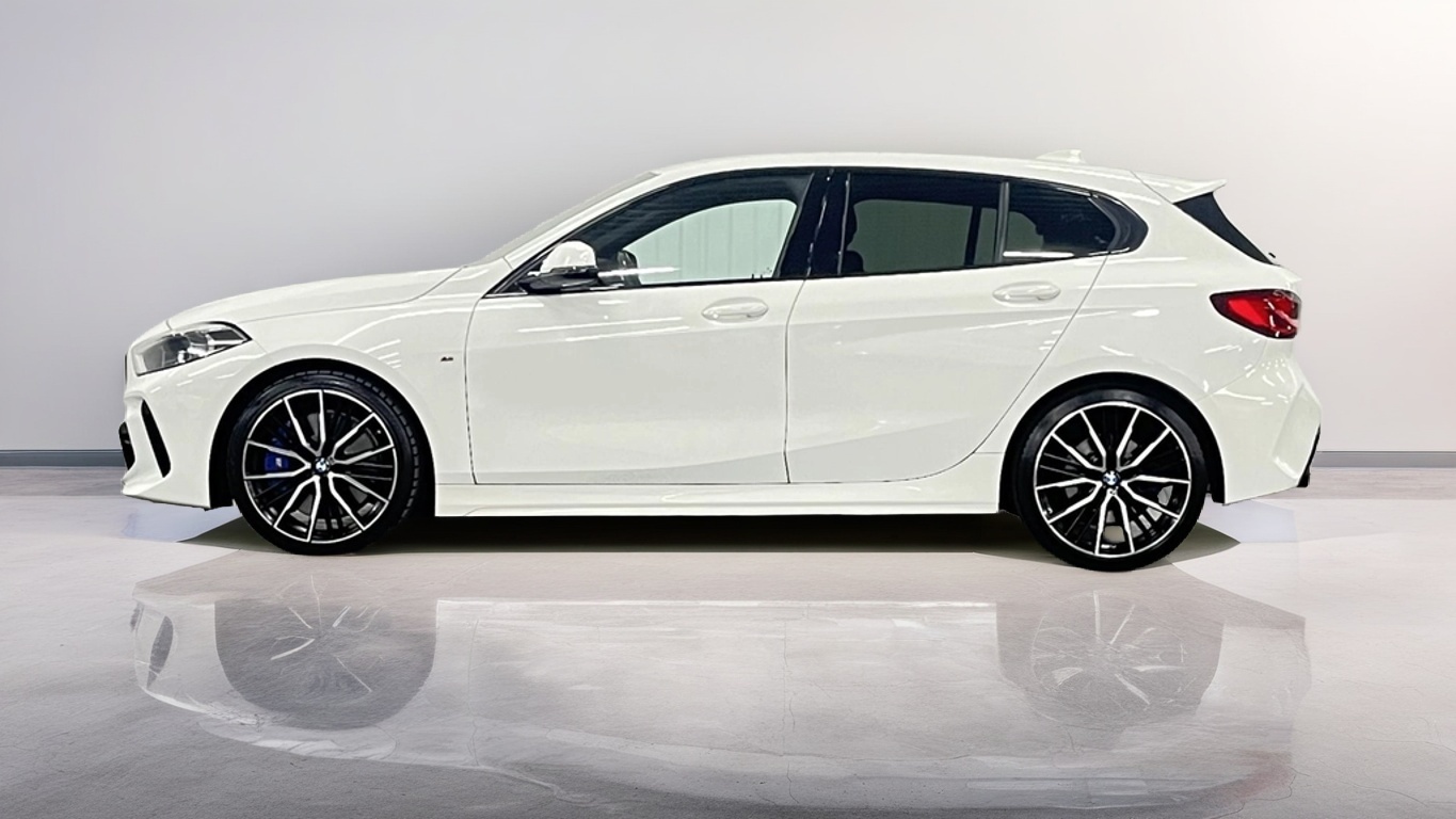 BMW 1 Series - Image 16