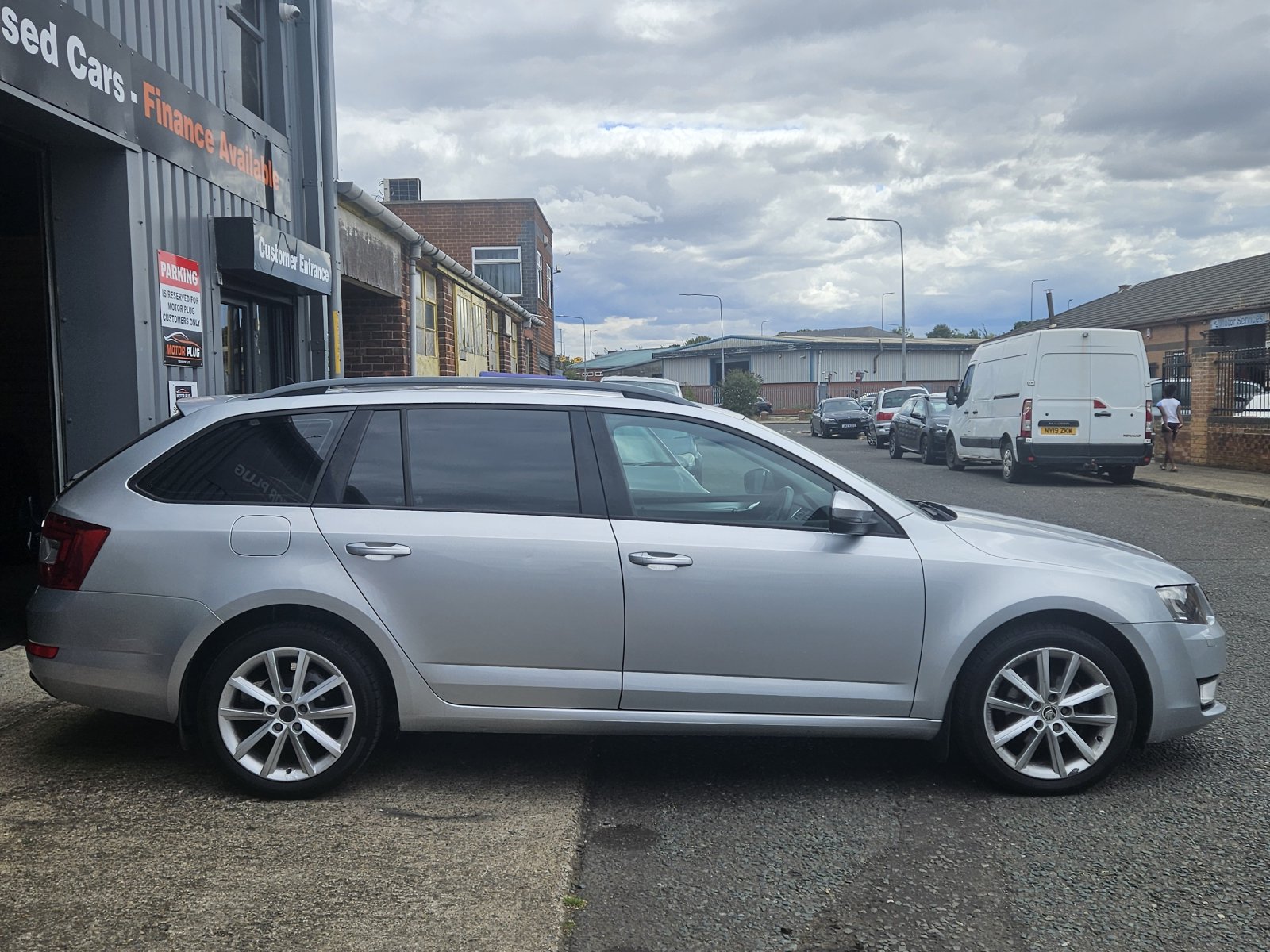 Skoda Octavia - Image 7
