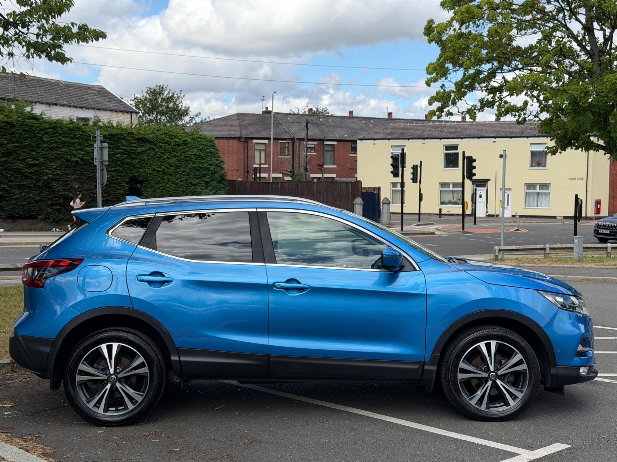 Nissan Qashqai - Image 10