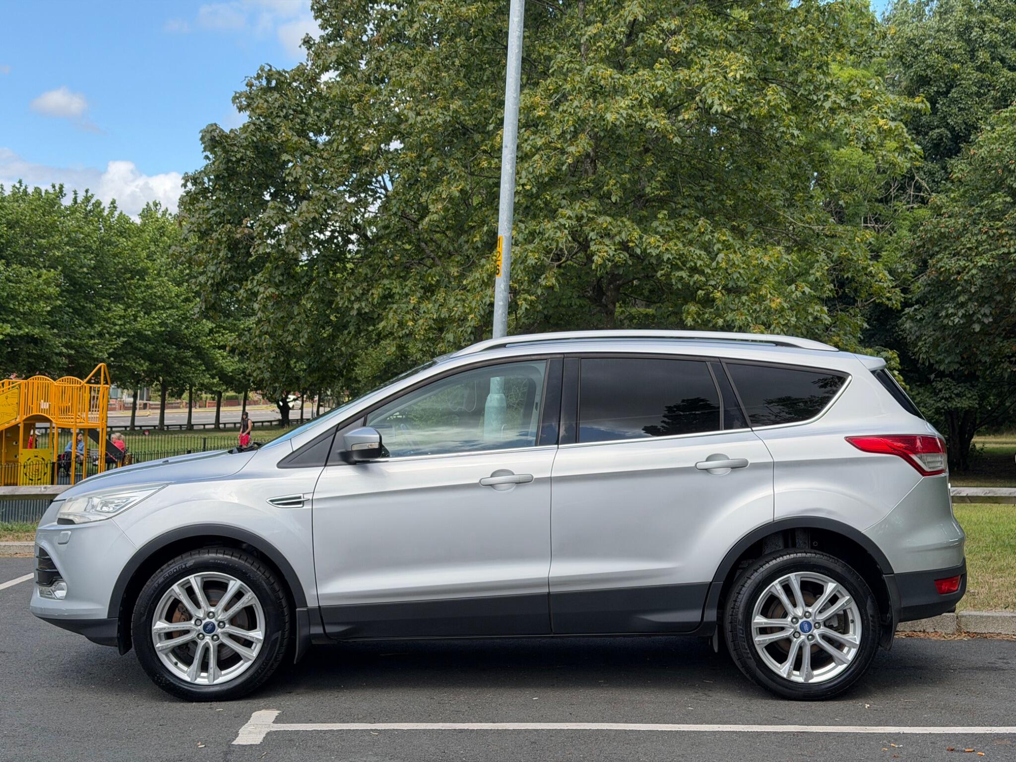 Ford Kuga - Image 14