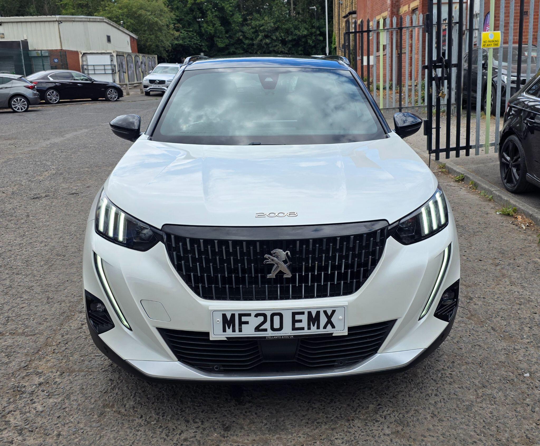 Peugeot 2008 - Image 3