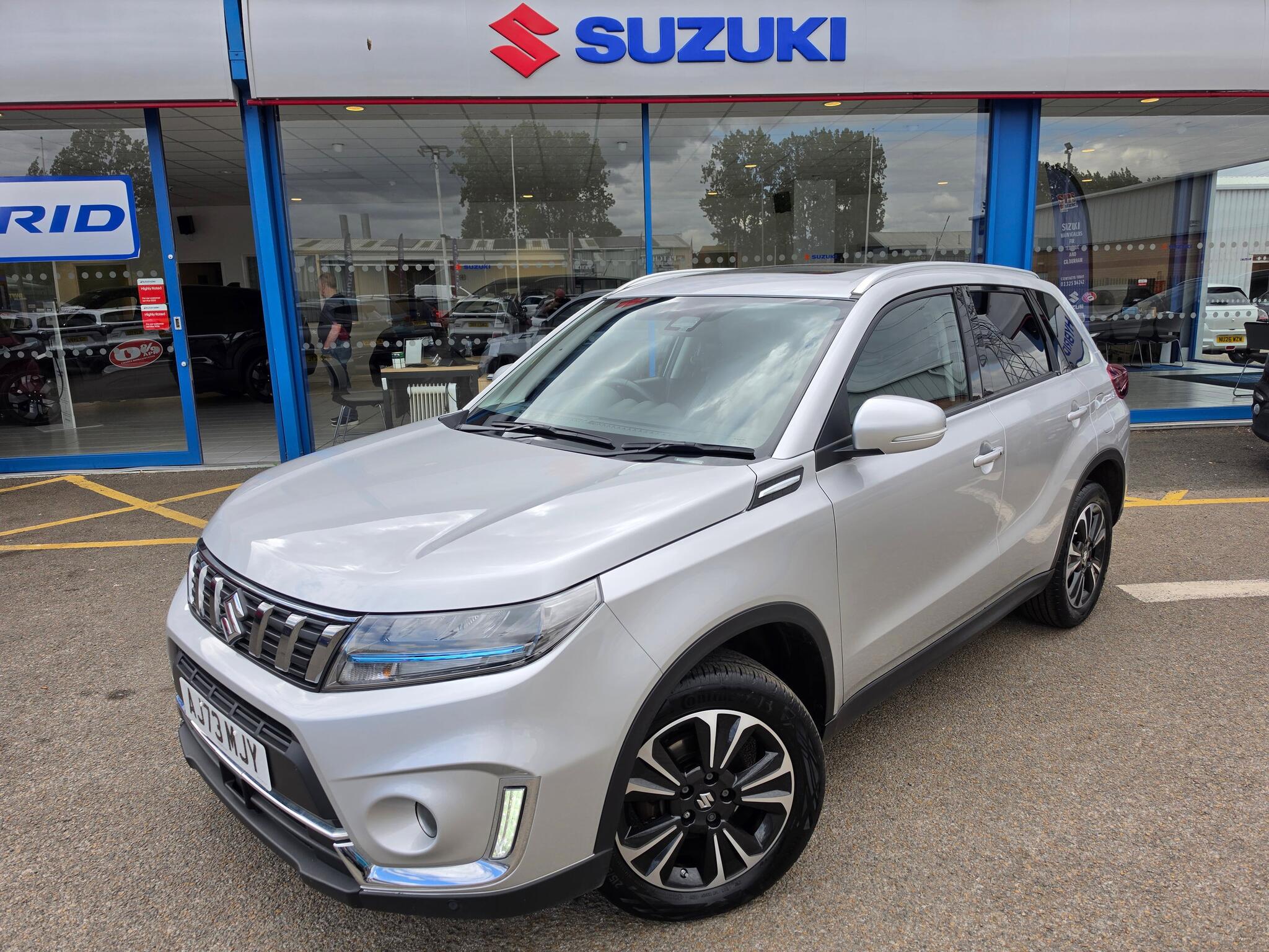 Suzuki Vitara - Image 10