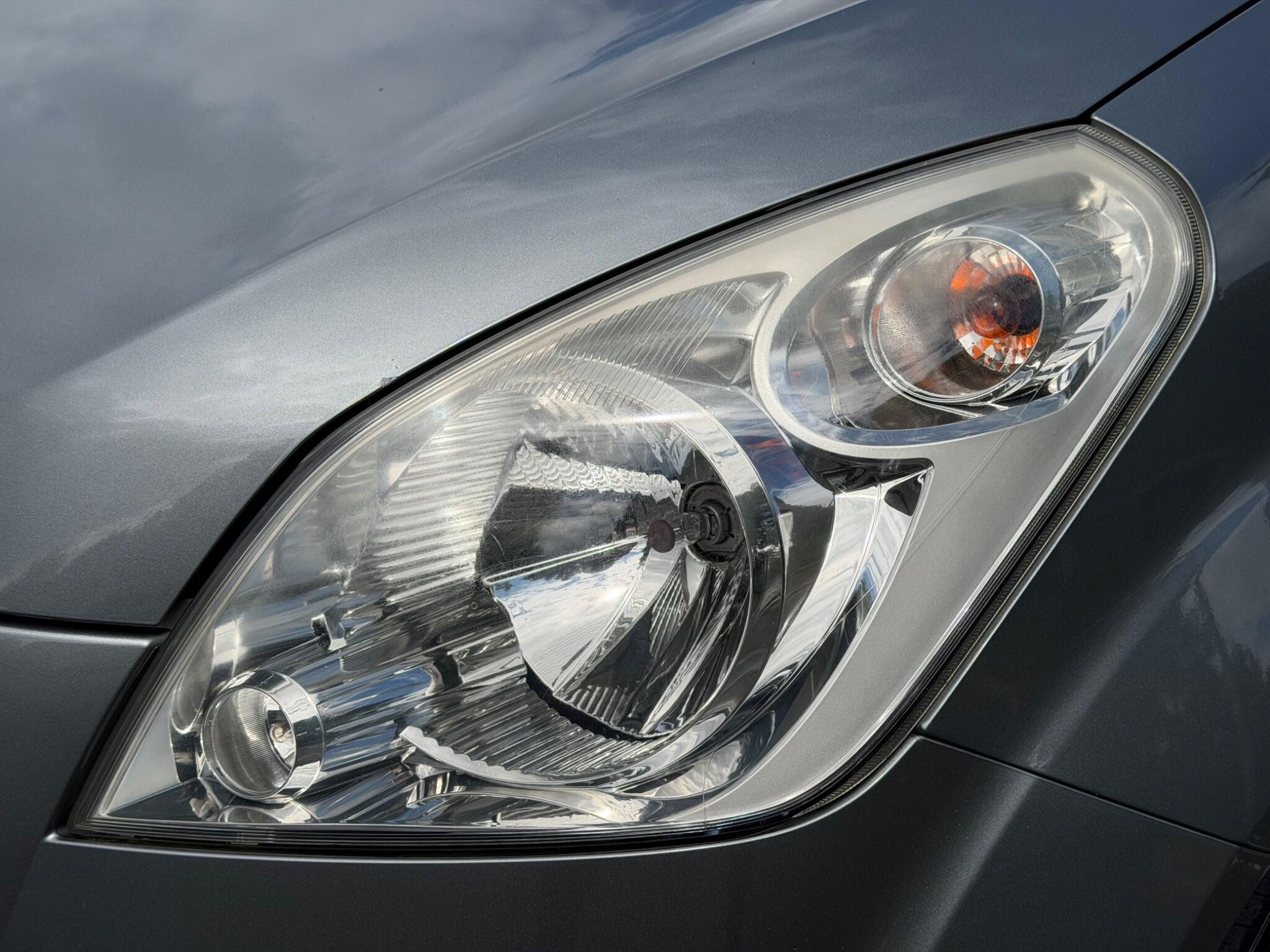 Suzuki Splash - Image 29