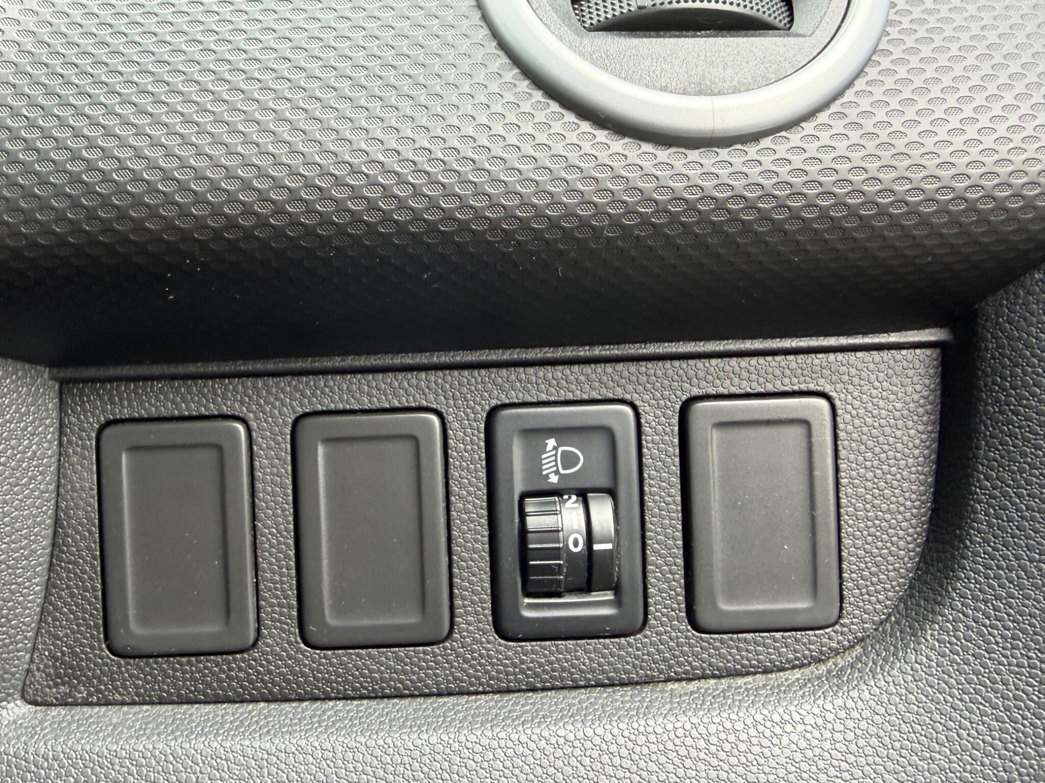 Suzuki Splash - Image 27
