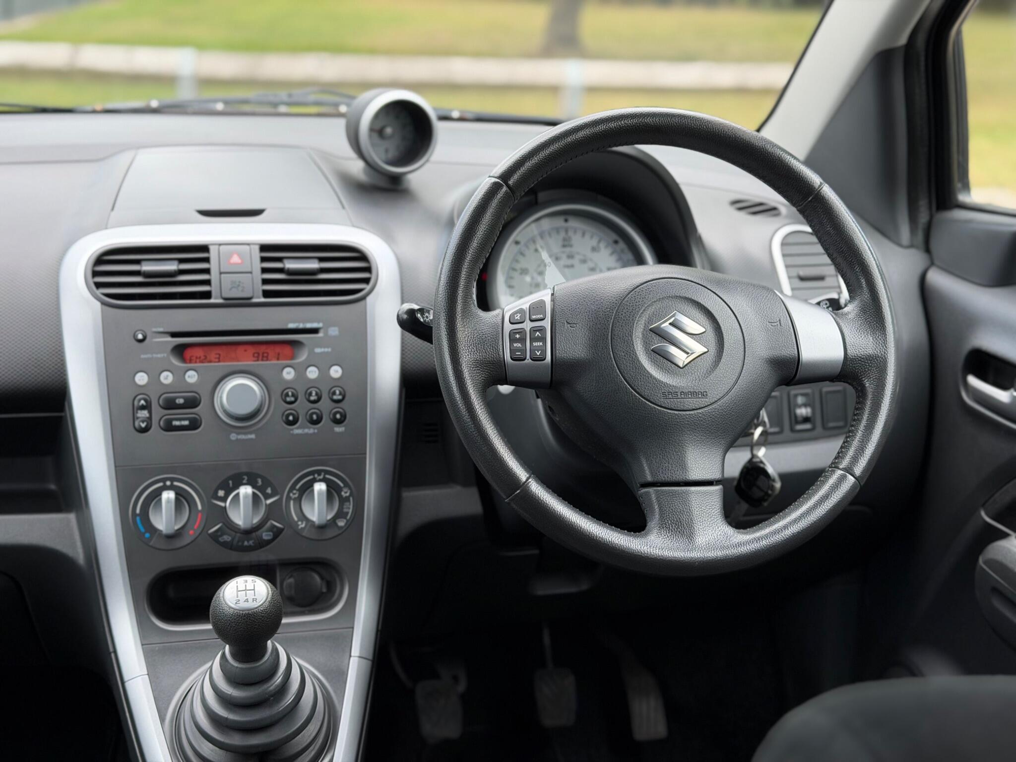 Suzuki Splash - Image 16