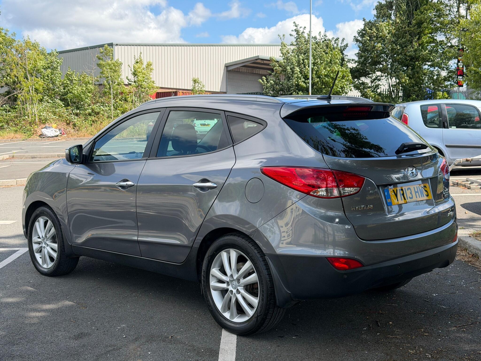 Hyundai ix35 - Image 9