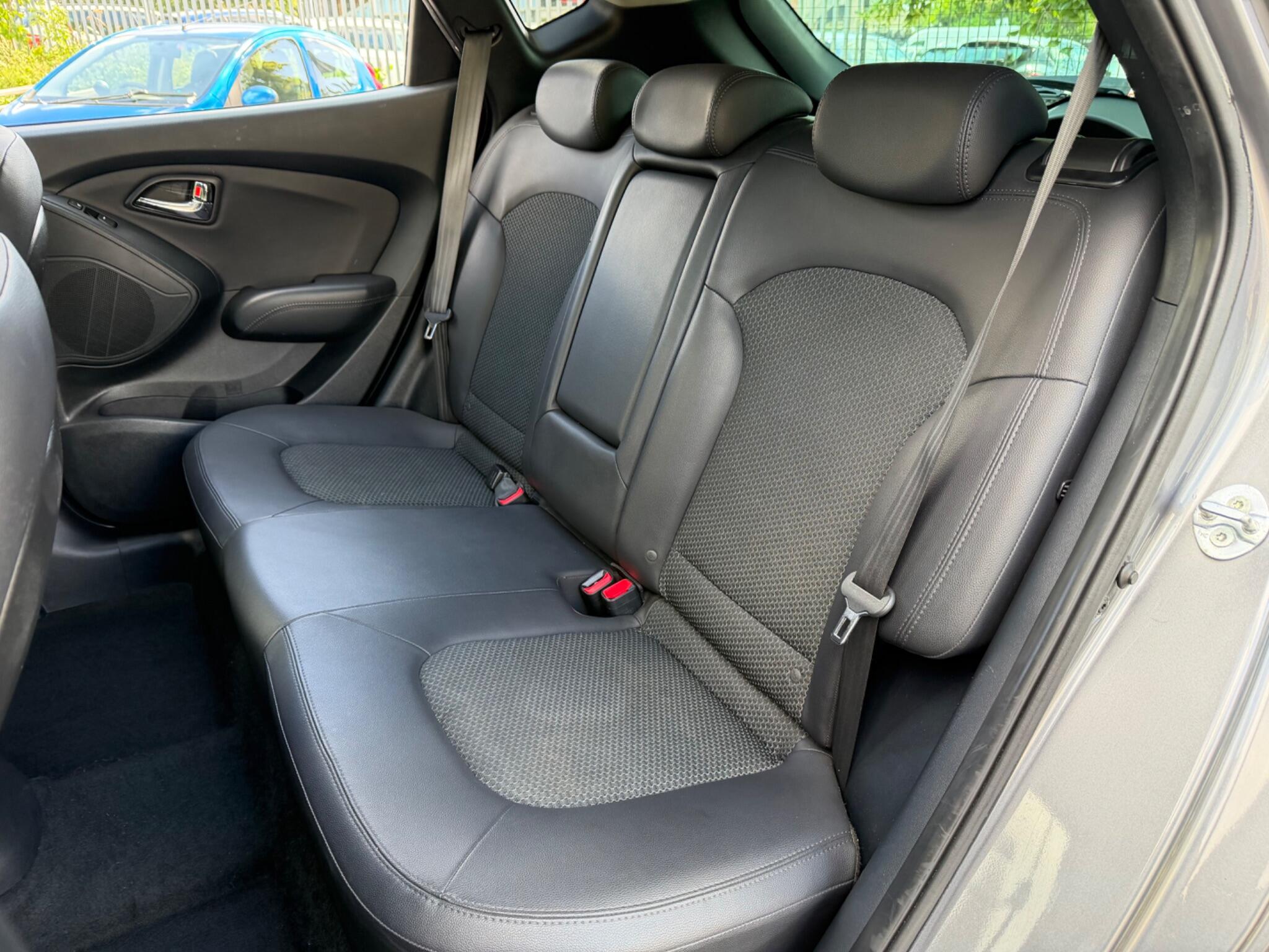 Hyundai ix35 - Image 18