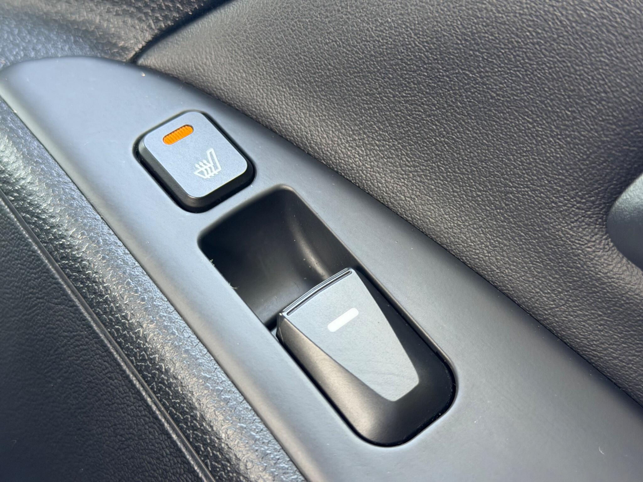 Hyundai ix35 - Image 25