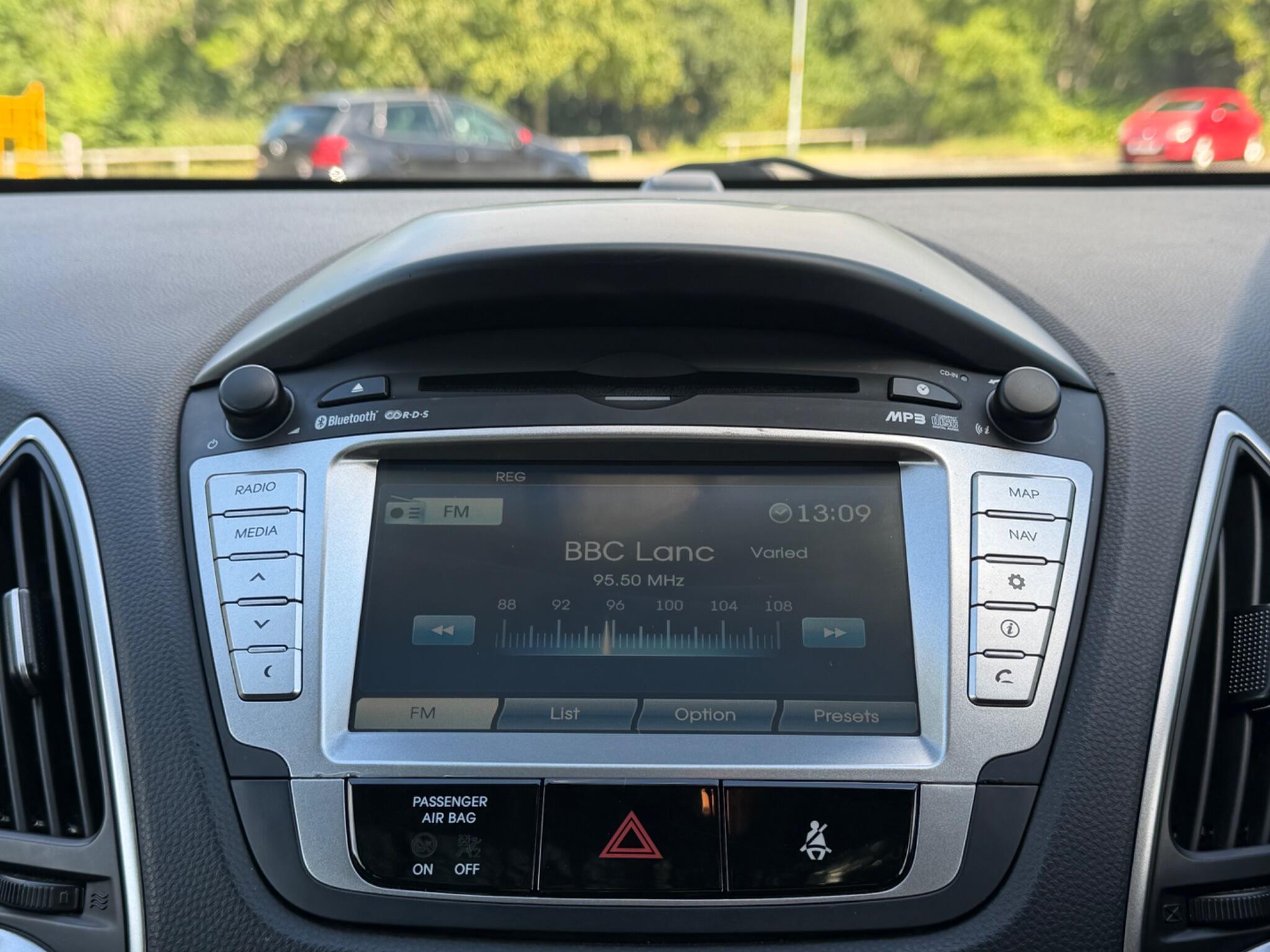 Hyundai ix35 - Image 36